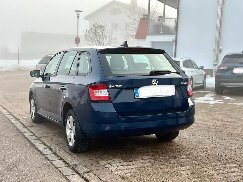 Gebraucht Skoda Fabia 90 PS (66 kW) 2017 Blau Kombi