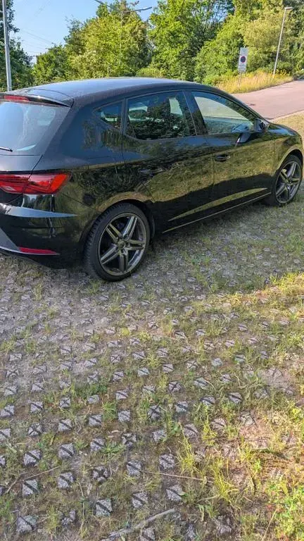 Gebraucht Seat Leon FR 131 PS (96 kW) 2019 Schwarz Limousine