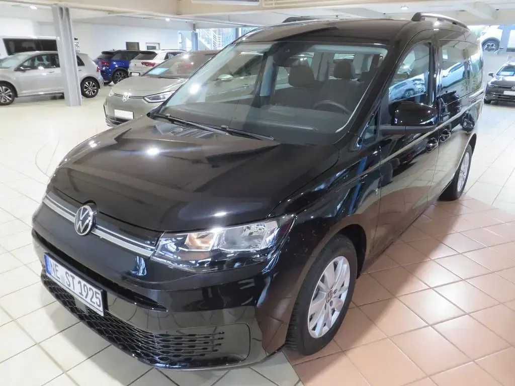 Gebraucht VW Caddy Maxi Life 122 PS (89 kW) 2025 Schwarz Van / Kleinbus