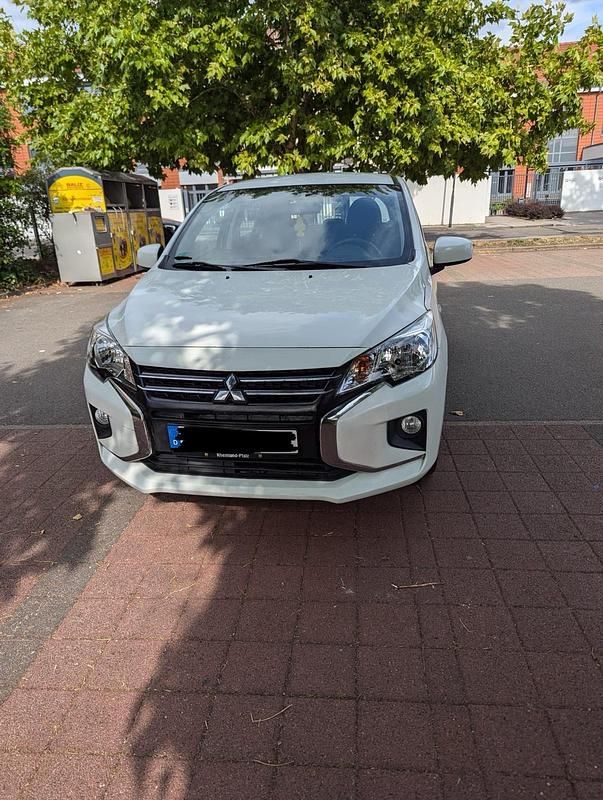 Weiß Gebraucht 2022 Mitsubishi Space Star Kleinwagen | 6.500 € (Superpreis) - Bild 1/4