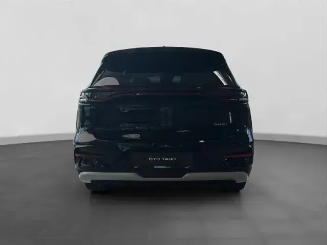 Neu BYD Tang 380 kW (517 PS) 2026 Schwarz SUV
