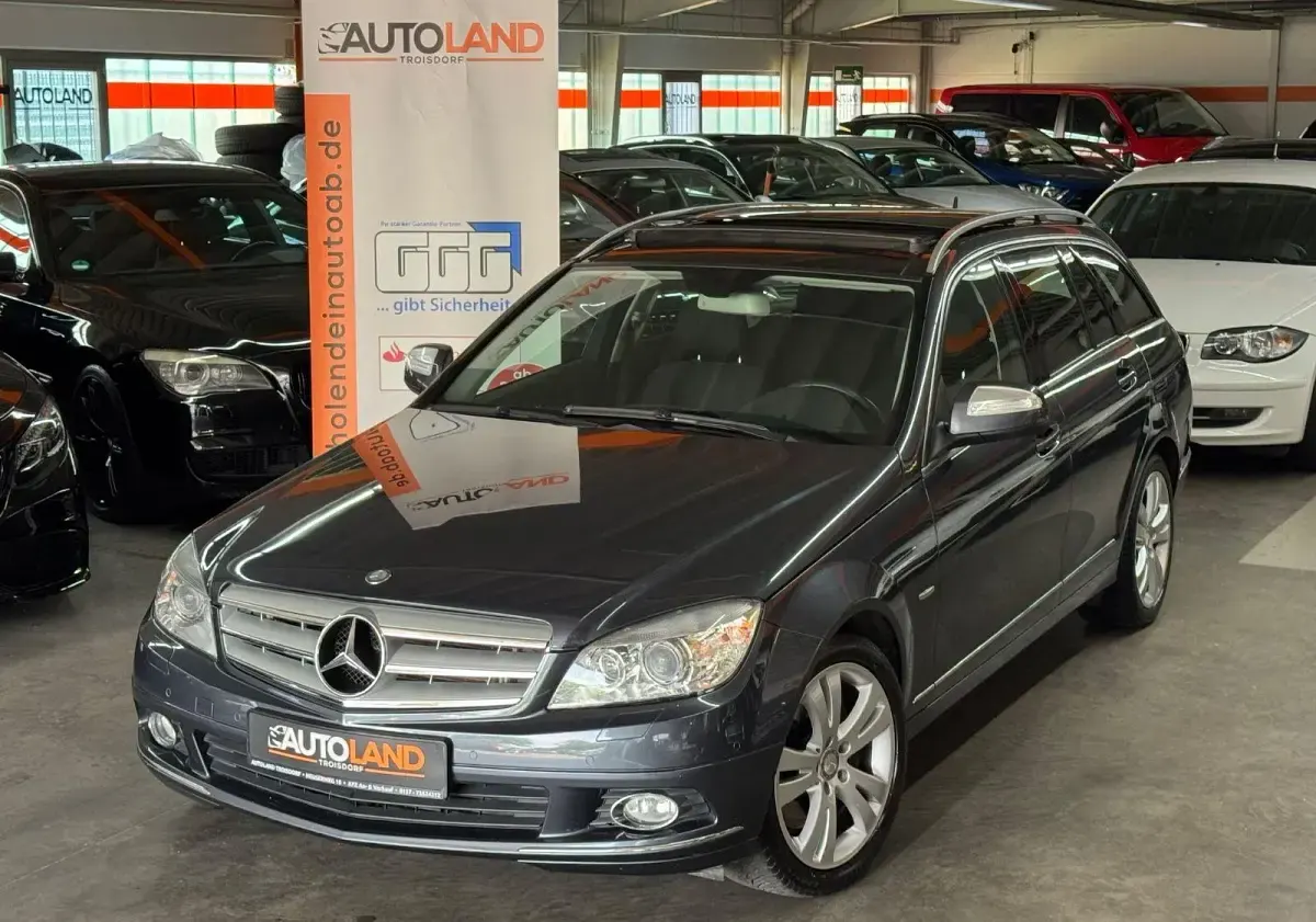 Gebraucht Mercedes C320 224 PS (164 kW) 2008 Grau Kombi