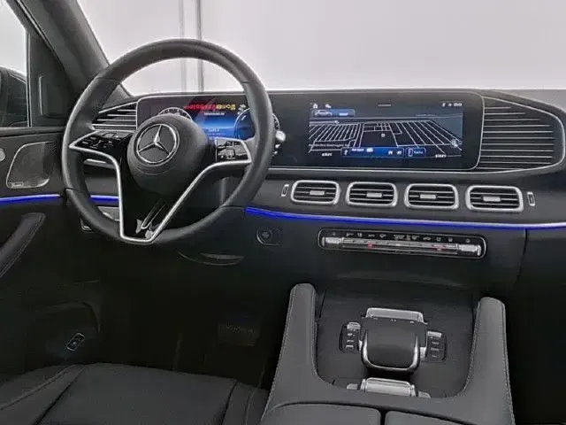 Gebraucht Mercedes GLE350 de 333 PS (244 kW) 2024 SUV