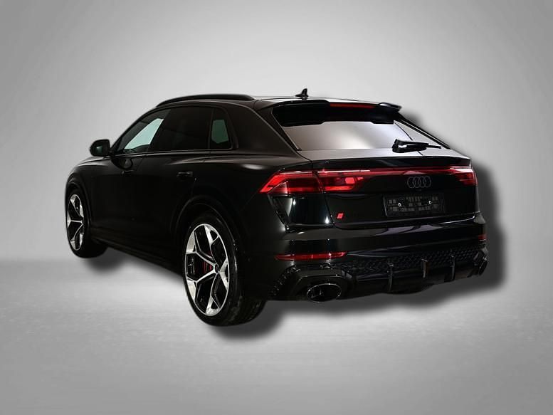 Gebraucht Audi RS Q8 Performance 640 PS (470 kW) 2025 Mythosschwarz metallic SUV