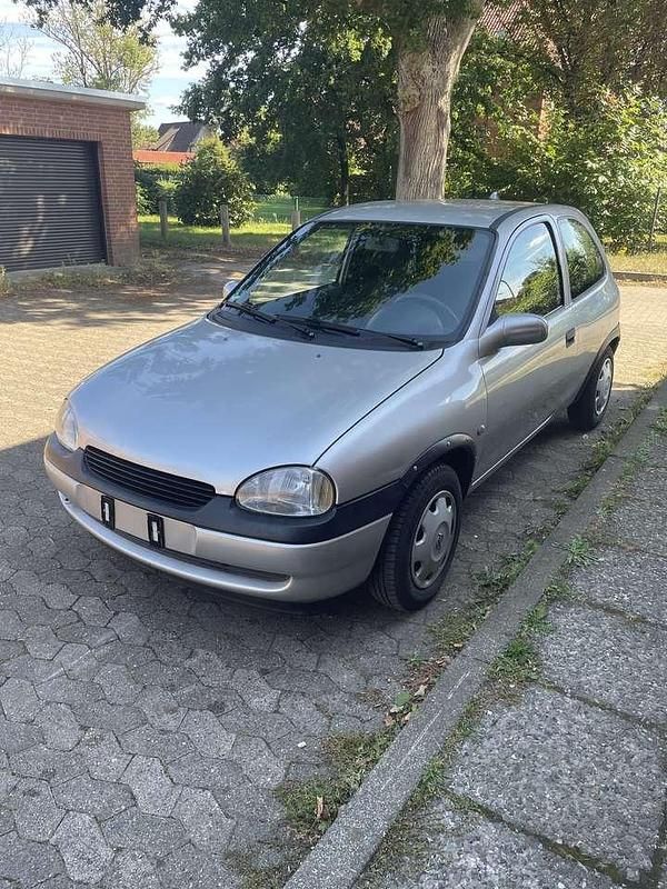 Gebraucht 2000 Opel Corsa Kleinwagen | 500 € (Fairer Preis) - Bild 1/4