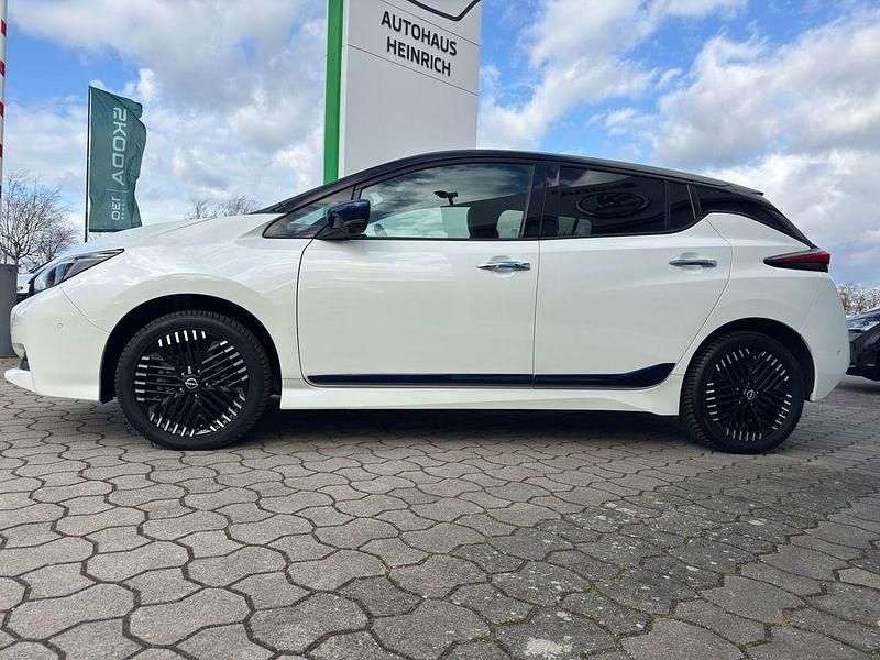 Gebraucht Nissan Leaf 360º 160 kW (218 PS) 2023 Schwarz Kleinwagen