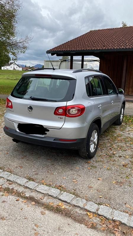Gebraucht VW Tiguan 150 PS (110 kW) 2009 Grau SUV
