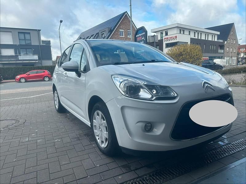 Gebraucht Citroën C3 68 PS (50 kW) 2012 Weiß Limousine