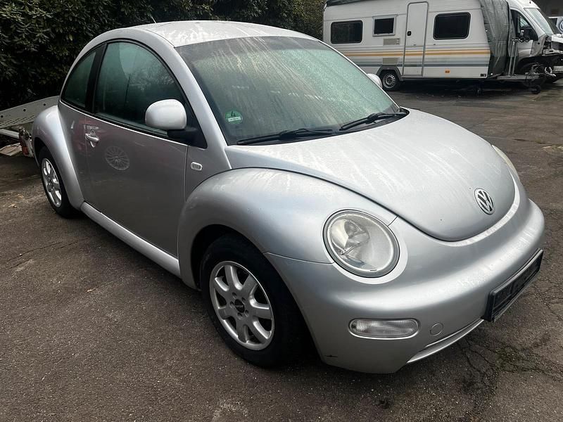 Gebraucht VW Beetle 115 PS (84 kW) 2000 Silber Kleinwagen