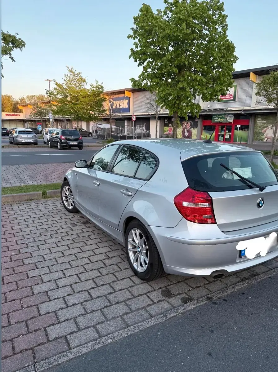 Second-hand BMW 116 116 CP (85 kW) 2009 Gri Hatchback