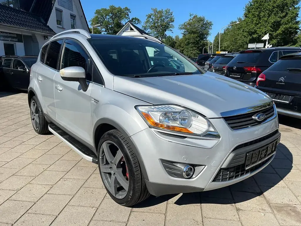 Gebraucht Ford Kuga Titanium 163 PS (119 kW) 2010 Silber SUV