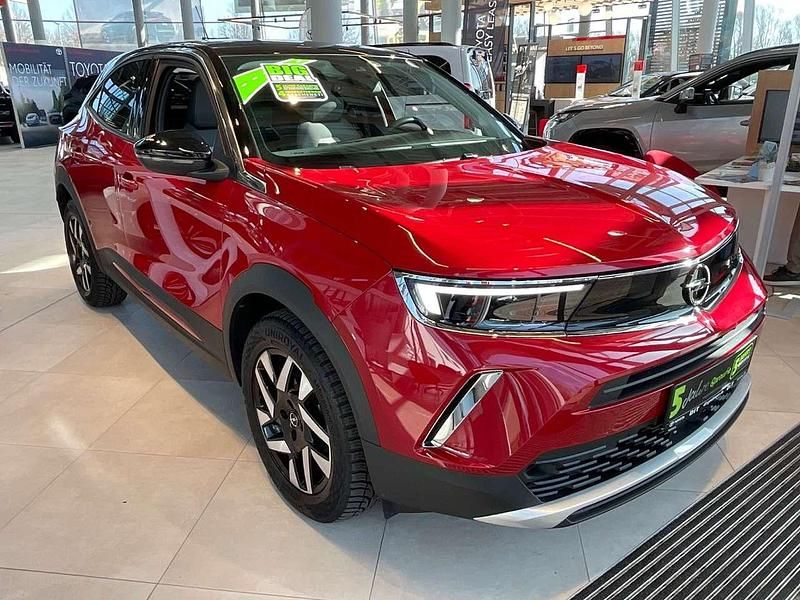 Gebraucht Opel Mokka Elegance 101 PS (74 kW) 2023 Lackierung rot rubi/typ aussen SUV