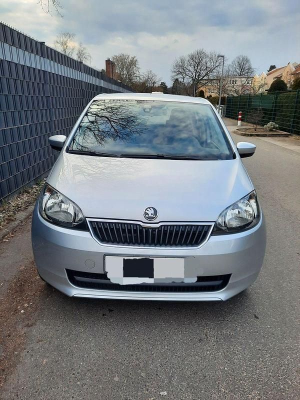 Silber Gebraucht 2013 Skoda Citigo Ambition Kleinwagen | 6.990 € (Fairer Preis) - Bild 1/4