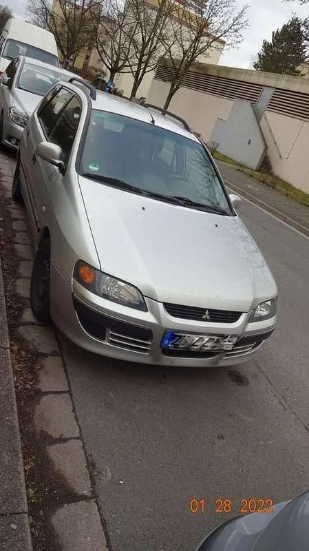 Silber Gebraucht 2005 Mitsubishi Space Star Motion Kombi | 800 € (Fairer Preis) - Bild 1/4