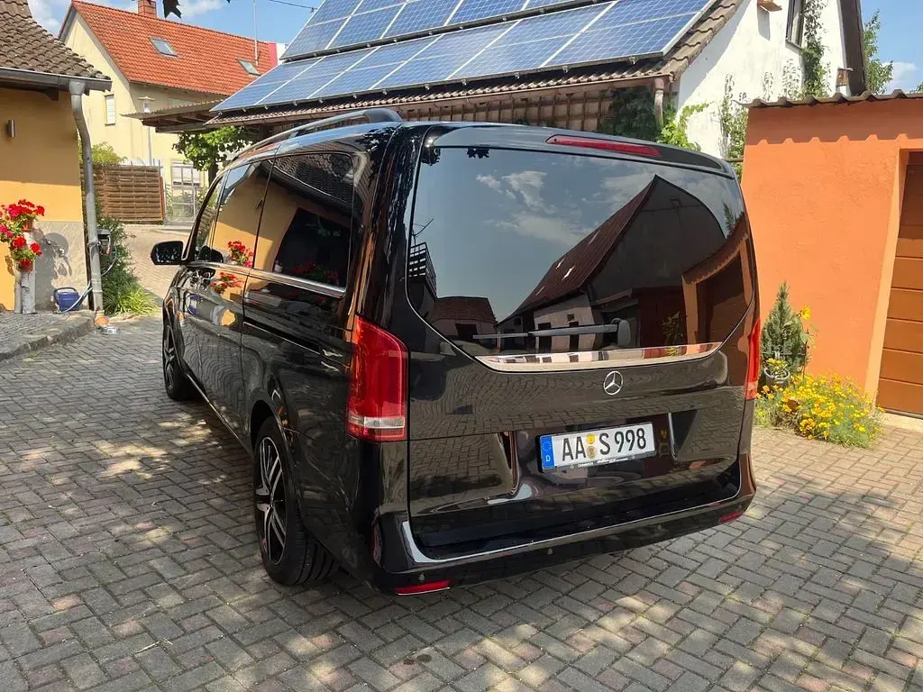 Gebraucht Mercedes V250 Avantgarde 190 PS (139 kW) 2015 Schwarz Van / Kleinbus