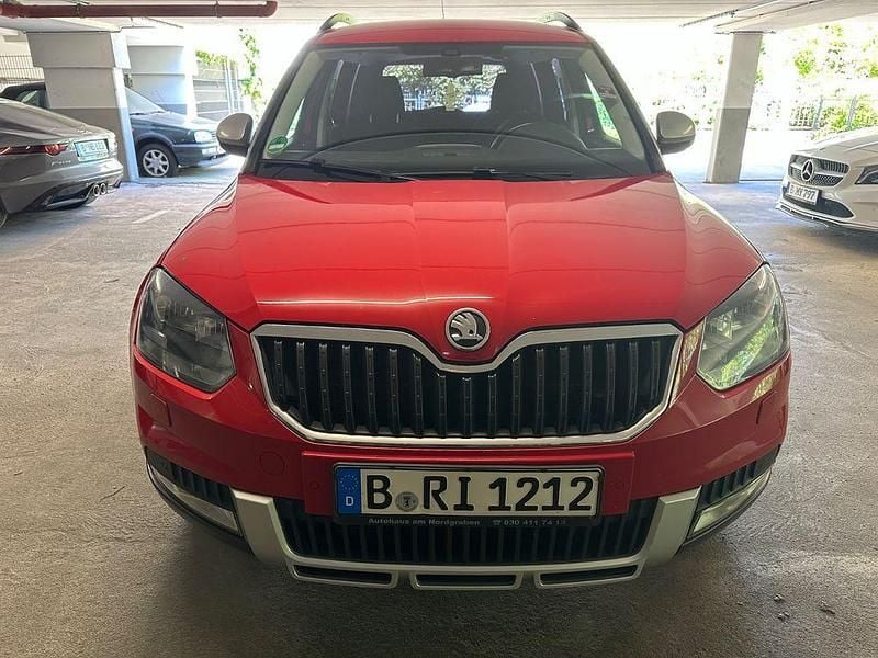 Gebraucht Skoda Yeti Ambition 170 PS (125 kW) 2014 Rot SUV