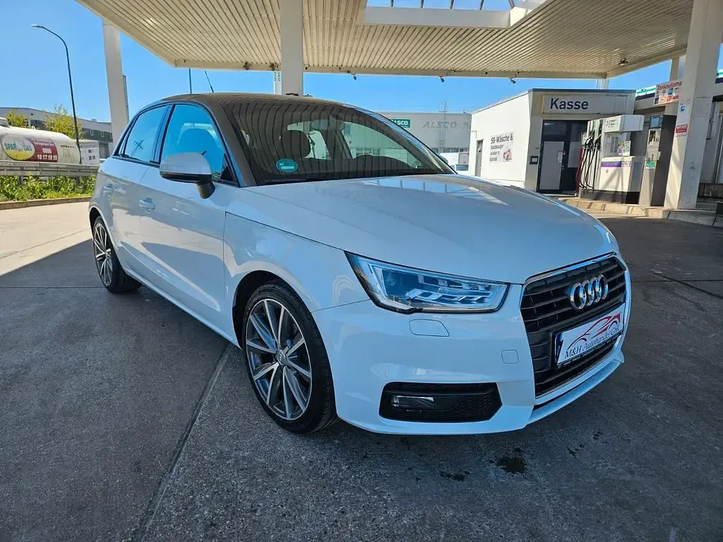 Gebraucht Audi A1 Sportback Sport 90 PS (66 kW) 2018 Weiß Kleinwagen