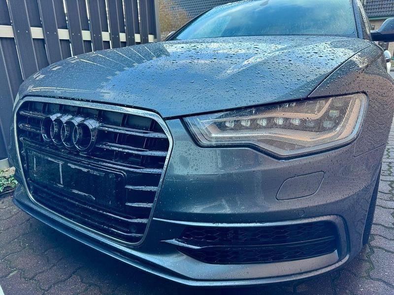 Gebraucht Audi A6 S-Line 204 PS (150 kW) 2013 Grau Kombi