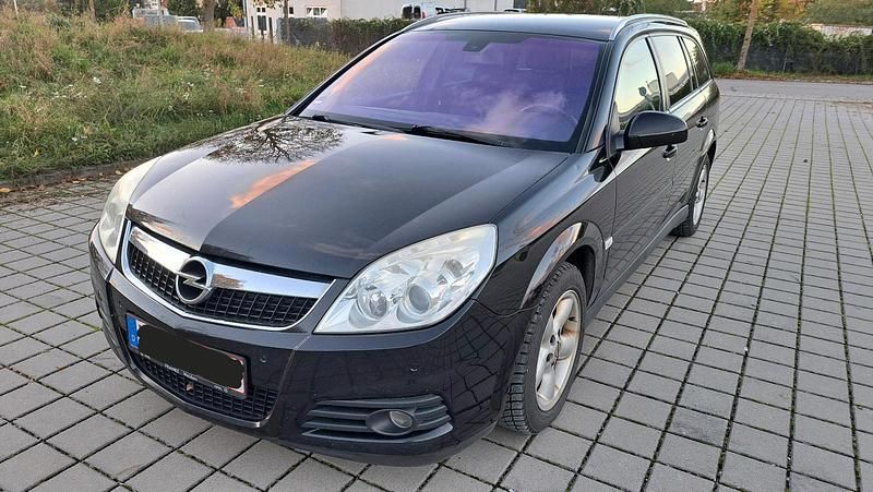 Schwarz Gebraucht 2008 Opel Vectra Kombi | 1.400 € (Fairer Preis) - Bild 1/4