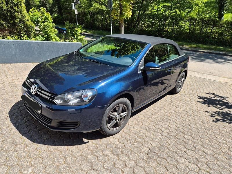 Blau Gebraucht 2013 VW Golf Cabriolet Design Cabrio | 7.300 € (Superpreis) - Bild 1/4