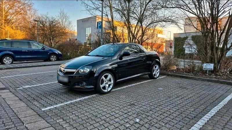 Gebraucht Opel Tigra 126 PS (92 kW) 2004 Schwarz Cabrio