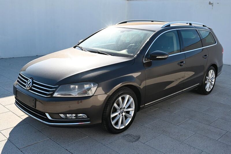 Schwarz Gebraucht 2013 VW Passat Highline Limousine | 8.360 € (Fairer Preis) - Bild 1/4