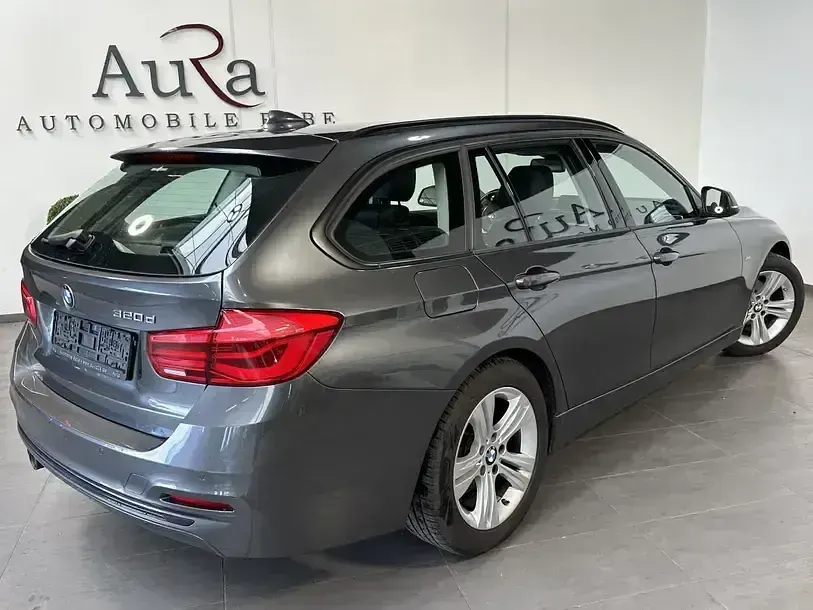 Gebraucht BMW 320 Sport Line 190 PS (139 kW) 2017 Grau Kombi