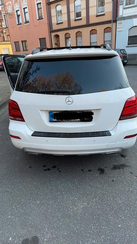 Gebraucht Mercedes GLK250 204 PS (150 kW) 2013 Weiß SUV