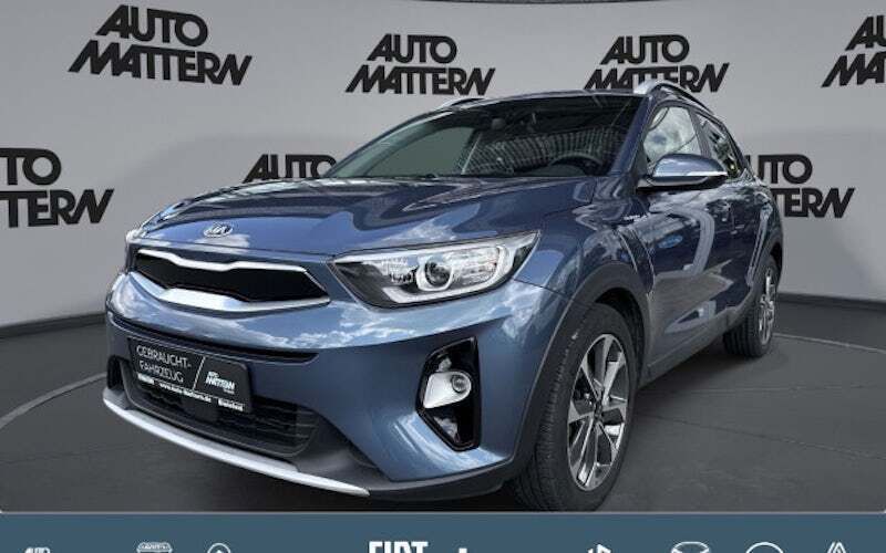 Blau Gebraucht 2019 Kia Stonic Platinum Edition SUV | 16.290 € (Fairer Preis) - Bild 1/2