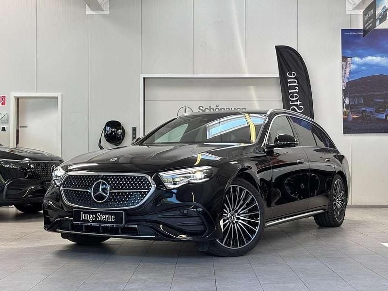 Lack obsidianschwarz Gebraucht 2024 Mercedes E300 AMG Kombi | 59.950 € (Fairer Preis) - Bild 1/4