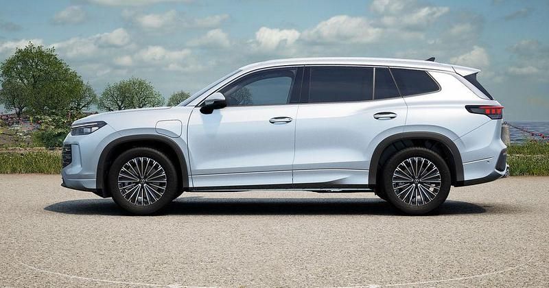 Neu VW Tayron Elegance 150 PS (110 kW) 2025 Oyster silver metallic SUV