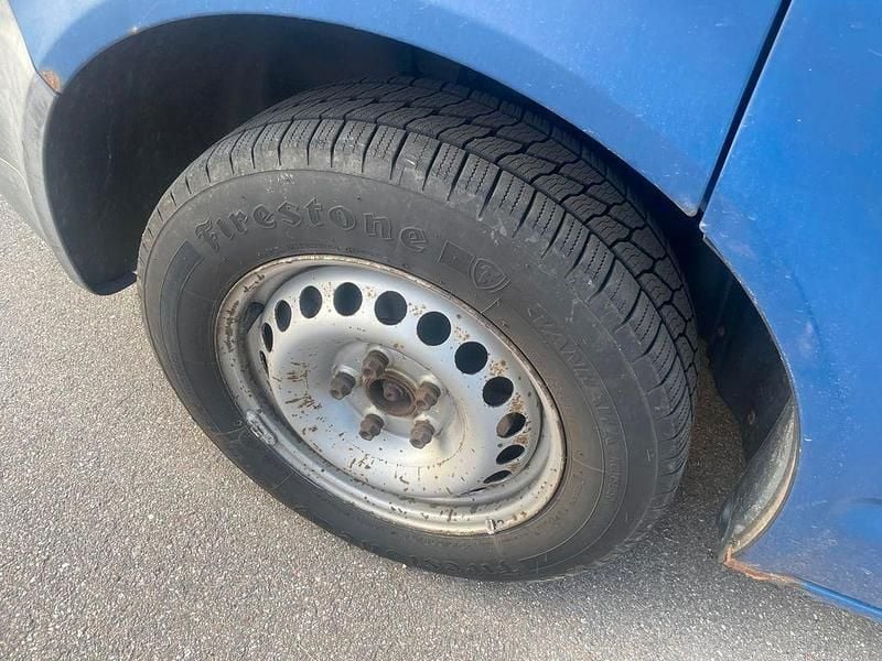 Gebraucht VW Transporter 133 PS (97 kW) 2006 Blau Van