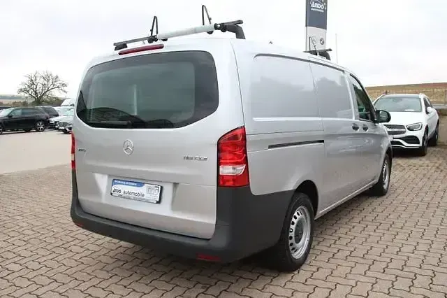 Gebraucht Mercedes Vito 163 PS (119 kW) 2022 Andere Van