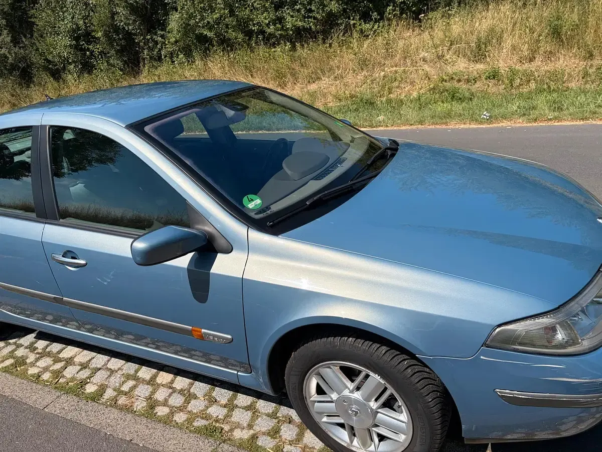 Gebraucht Renault Laguna II 201 PS (147 kW) 2004 Blau Coupé