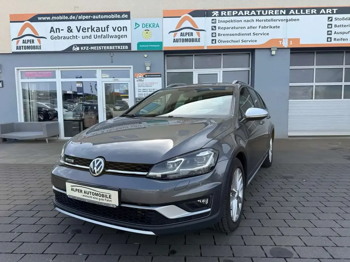 Gebraucht VW Golf VII 116 PS (85 kW) 2020 Grau Kombi