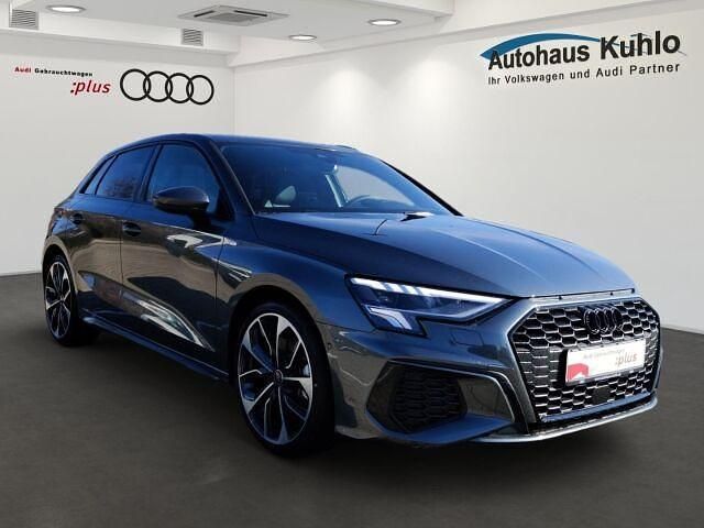 Second-hand Audi A3 S-Line 150 CP (110 kW) 2025 Negru Berlinǎ