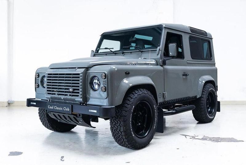 Gebraucht Land Rover Defender 145 PS (106 kW) 2008 Grau SUV