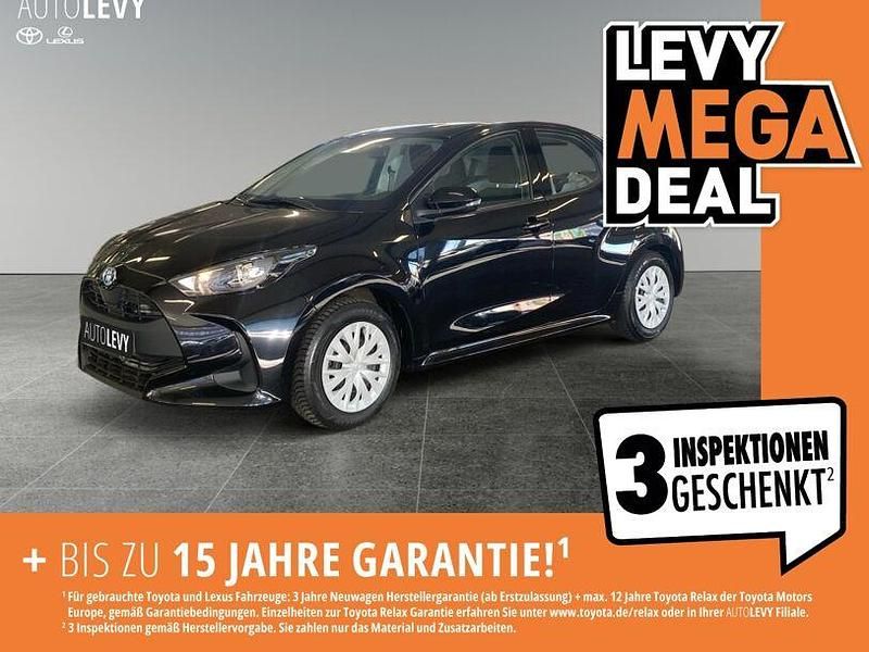 Mysticschwarz mica Gebraucht 2021 Toyota Yaris Hybrid Business Edition Kleinwagen | 16.890 € (Guter Preis) - Bild 1/4