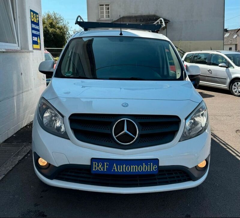 Weiß Gebraucht 2013 Mercedes Citan 108 | 5.699 € (Fairer Preis) - Bild 1/4