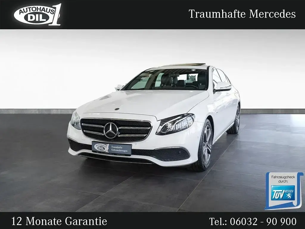 Gebraucht Mercedes E200 197 PS (144 kW) 2020 Polarweiß Limousine