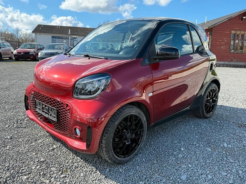 Gebraucht Smart ForTwo Coupé 60 kW (82 PS) 2022 Tridion sicherheitszelle black Coupé