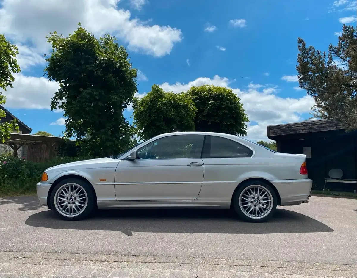 Gebraucht BMW 323 170 PS (125 kW) 1999 Silber Coupé
