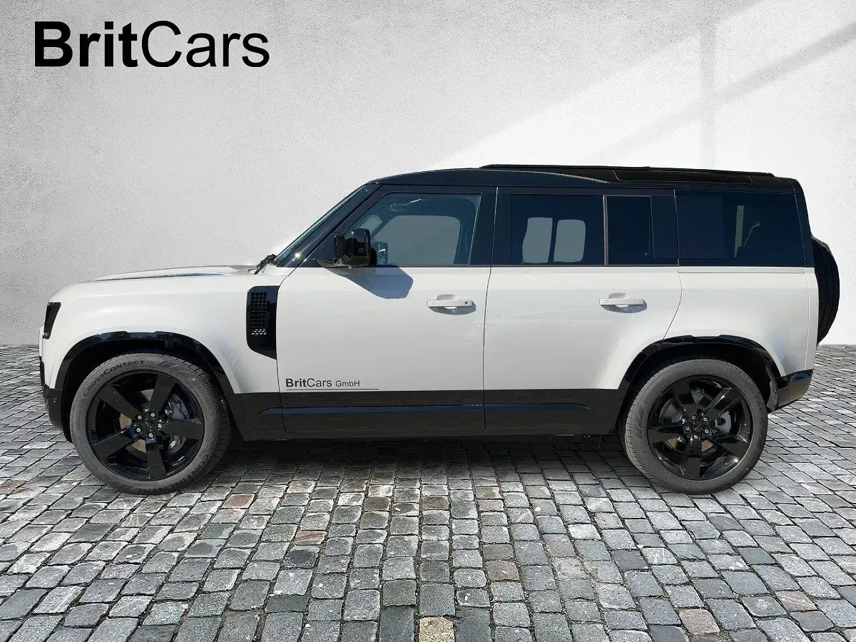 Neu Land Rover Defender HSE Dynamic 349 PS (256 kW) 2026 Grau SUV