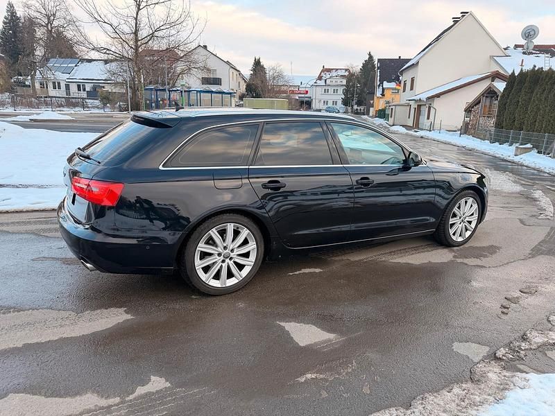 Gebraucht Audi A6 S-Line 204 PS (150 kW) 2012 Schwarz Kombi