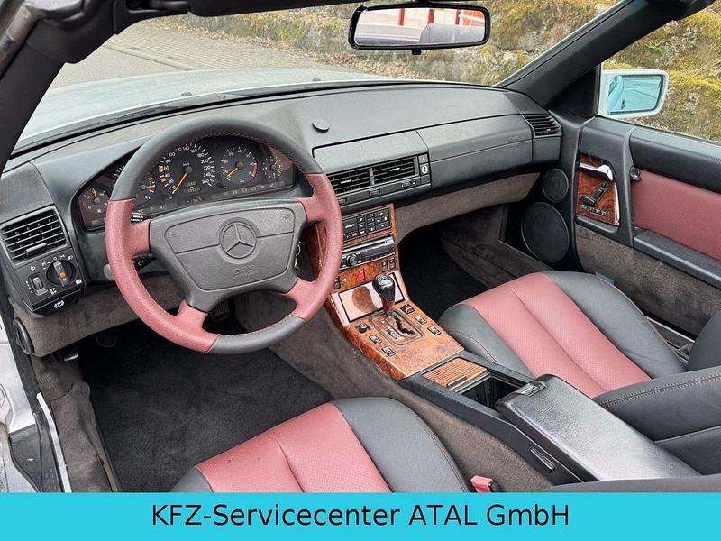 Gebraucht Mercedes SL500 AMG 326 PS (239 kW) 1990 Silber Cabrio
