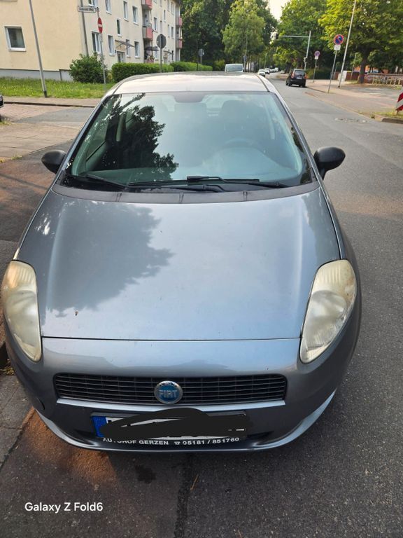 Grau Gebraucht 2007 Fiat Punto Dynamic Kleinwagen | 1.300 € (Guter Preis) - Bild 1/4