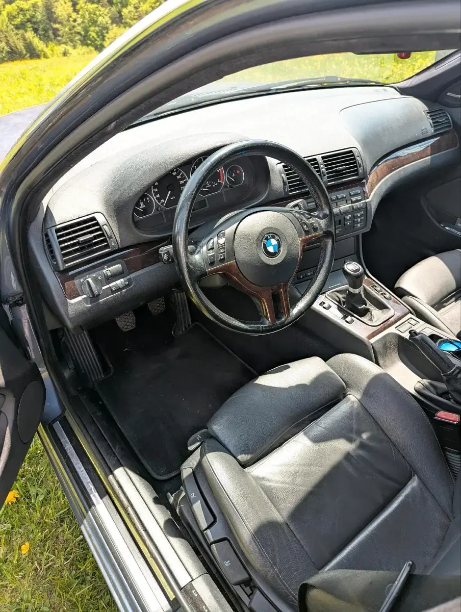 Gebraucht BMW 320 150 PS (110 kW) 2003 Blau Kombi