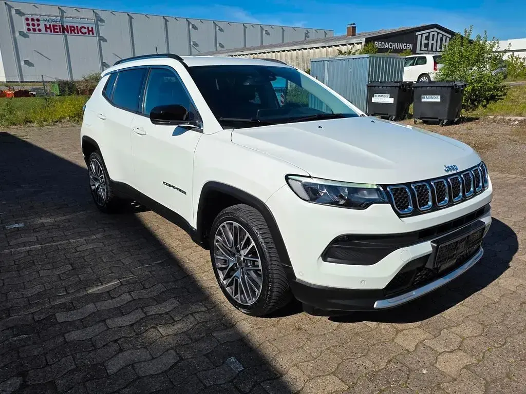Gebraucht Jeep Compass 80th Anniversary 150 PS (110 kW) 2021 Weiß SUV
