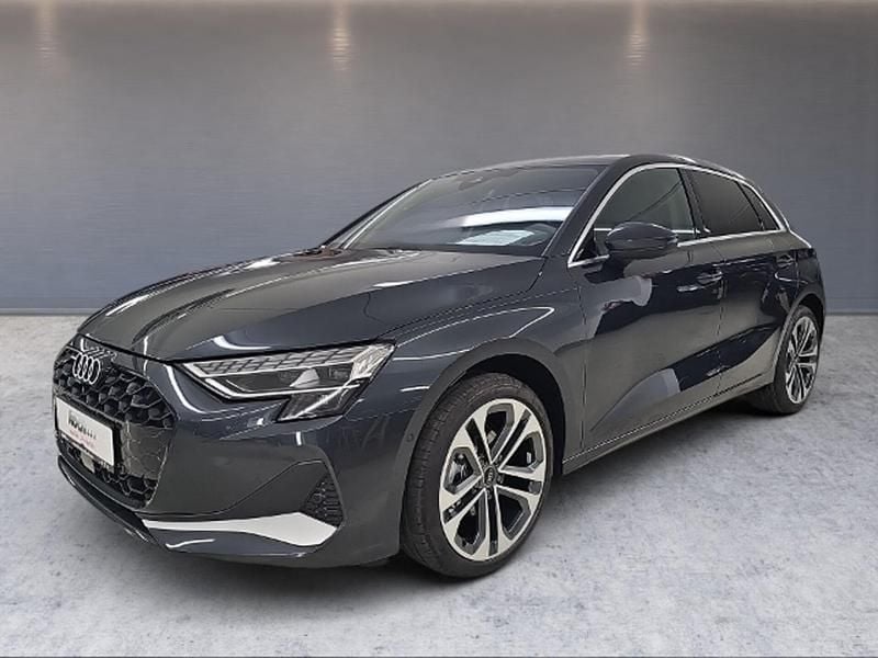 Gebraucht Audi A3 Advanced Plus 150 PS (110 kW) 2024 Grau Limousine