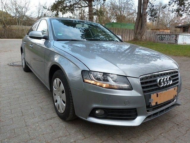 Gebraucht Audi A4 Ambition 120 PS (88 kW) 2009 Silber Limousine